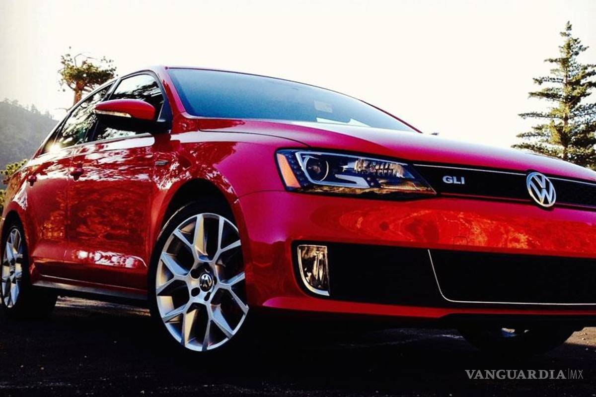 Volkswagen presenta el nuevo Jetta GLI 2015
