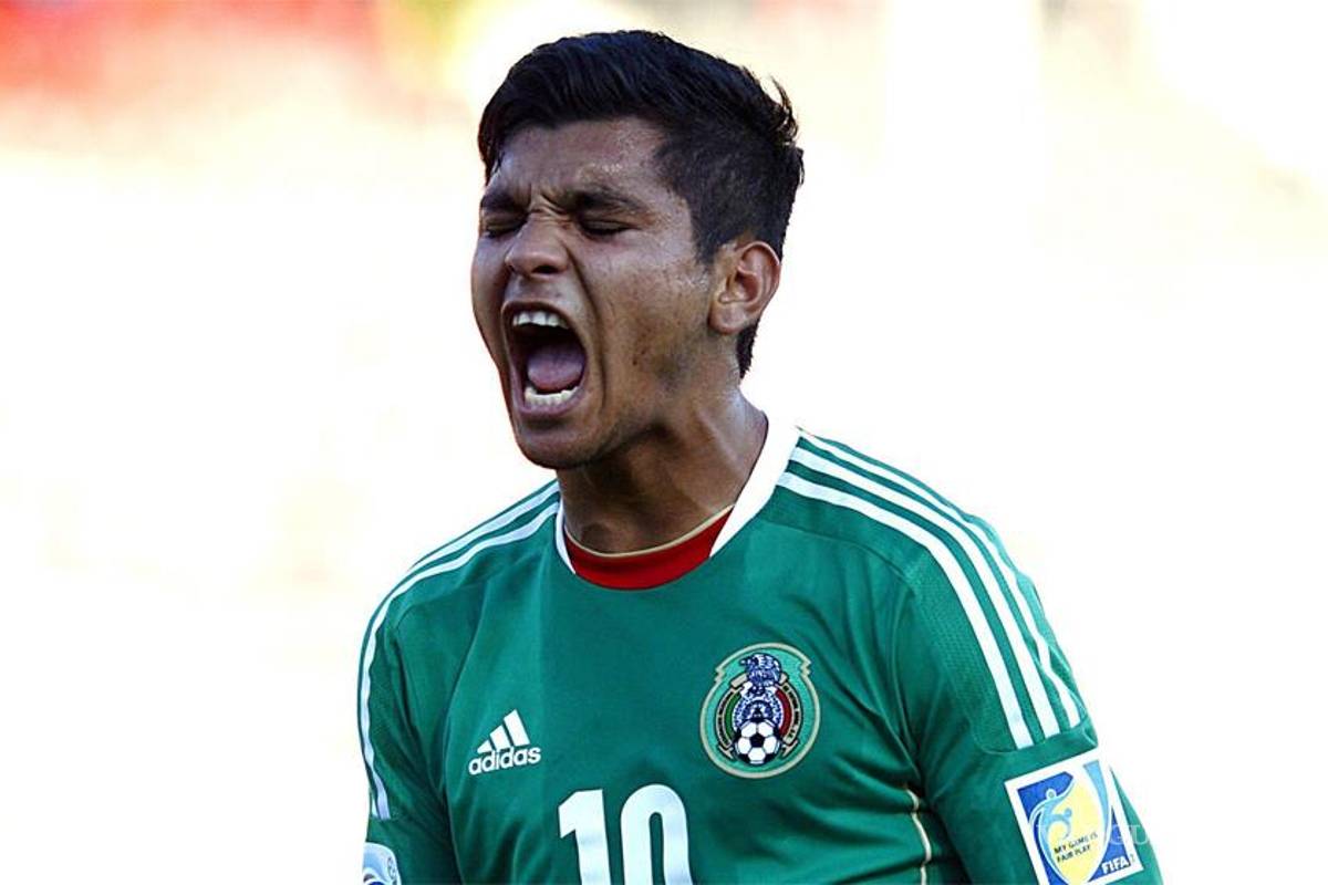 Twente se une a lucha por 'Tecatito'