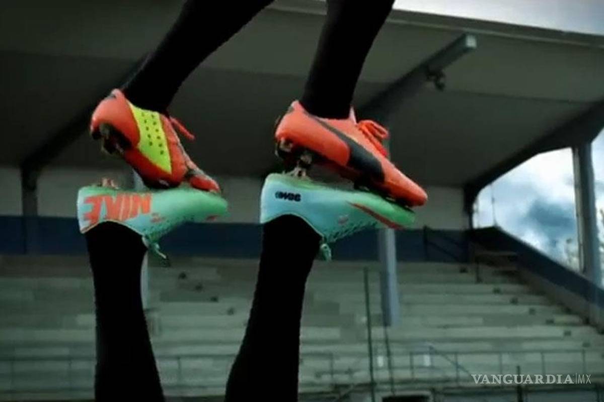 Vuelven 'real' una jugada de los Super Campeones (video)