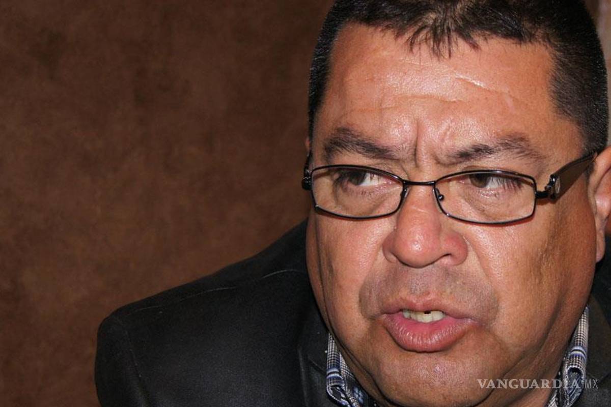 Alcalde de San Buenaventura cometía infidelidades en su despacho, aseguran