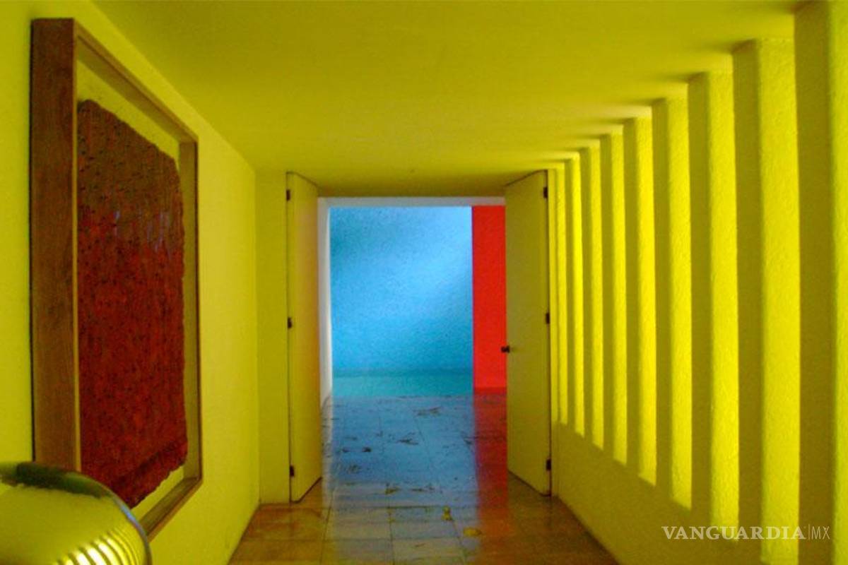 Frugalidad, color y devoción, elementos que destacan en la casa-estudio Luis Barragán
