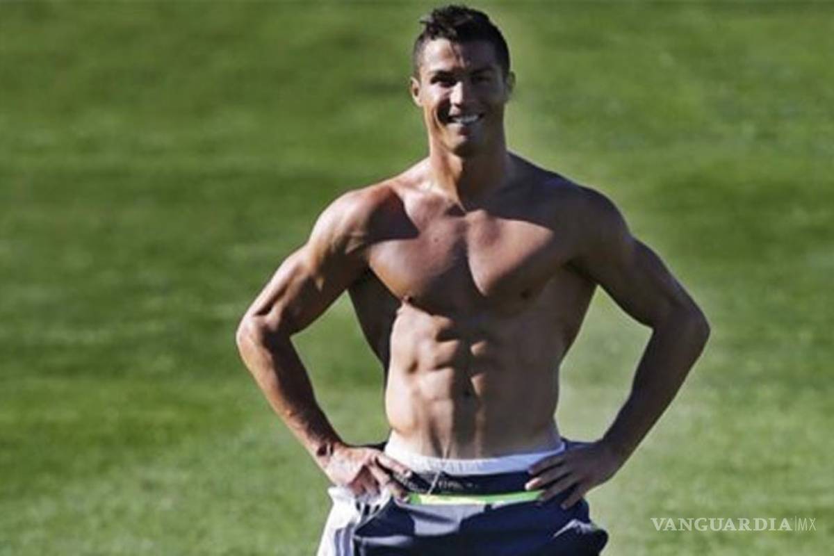 Cristiano Ronaldo presume sus músculos en Instagram