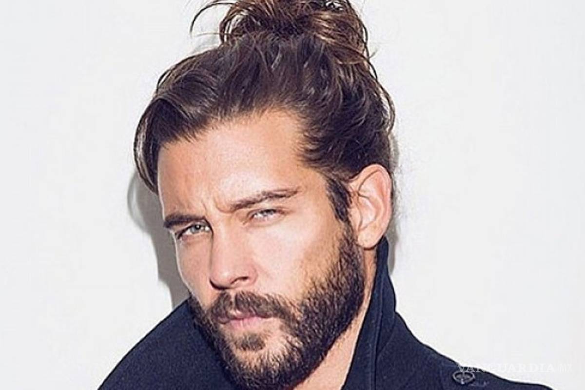El "man bun" dominó la moda en peinados de hombre de 2015