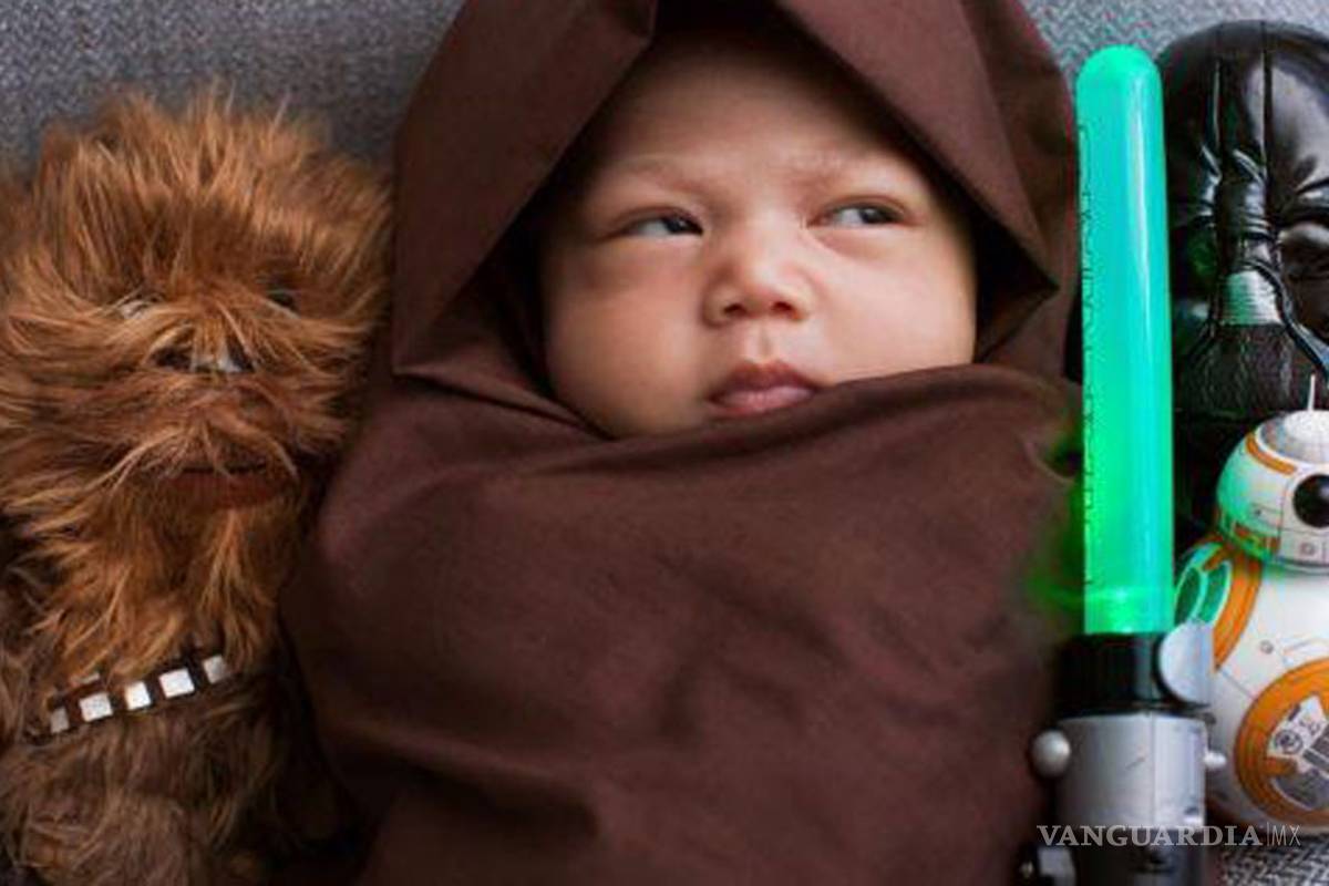 Hija de Zuckerberg, una tierna padawan que enamora a Facebook