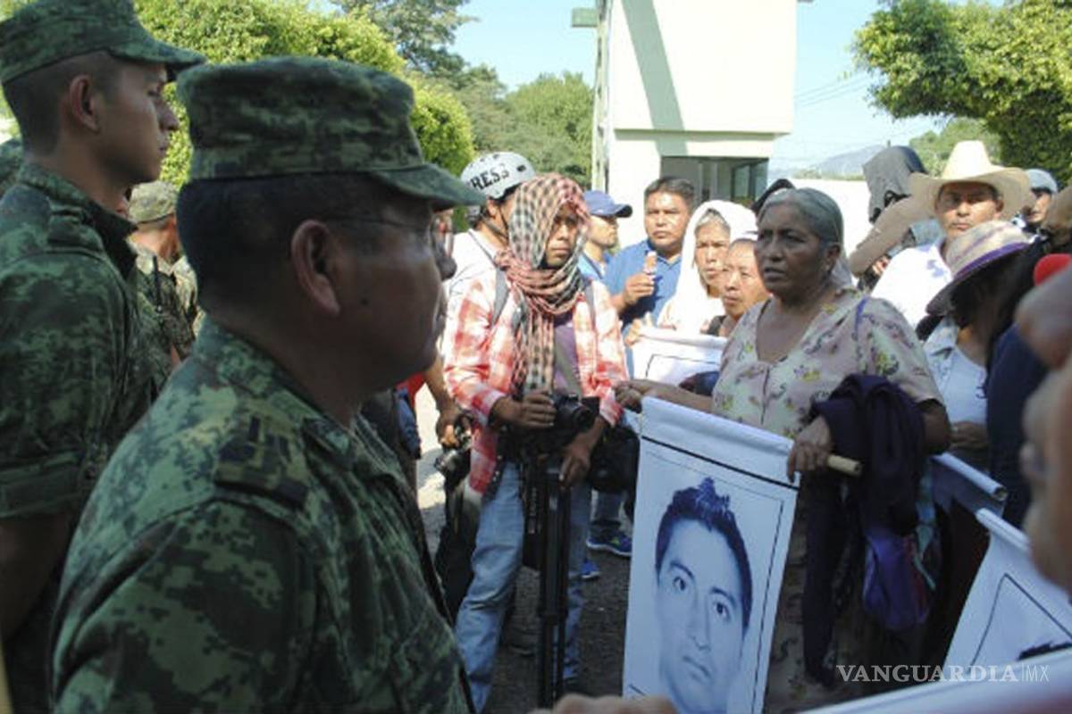 Investigan si en crematorios del Ejército incineraron a los 43 normalistas