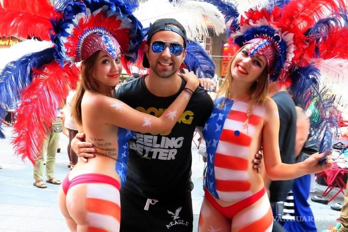 Nueva York no permitirá mujeres semidesnudas en Times Square