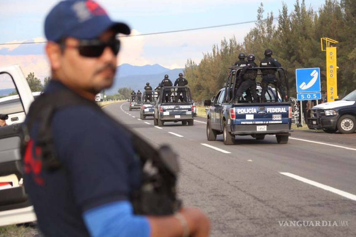 Arribarán a Michoacán entre 4 y 5 mil federales, dice Aureoles
