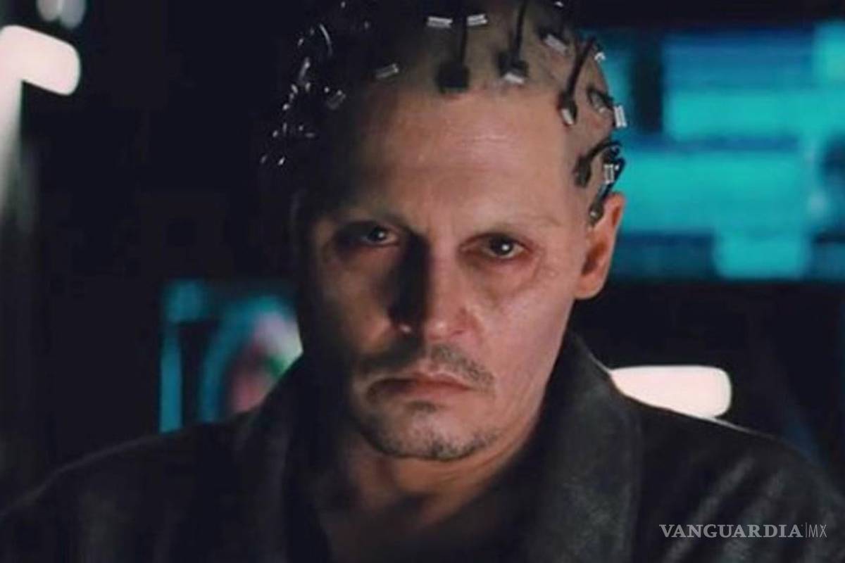 Johnny Depp, calvo y desmejorado en película