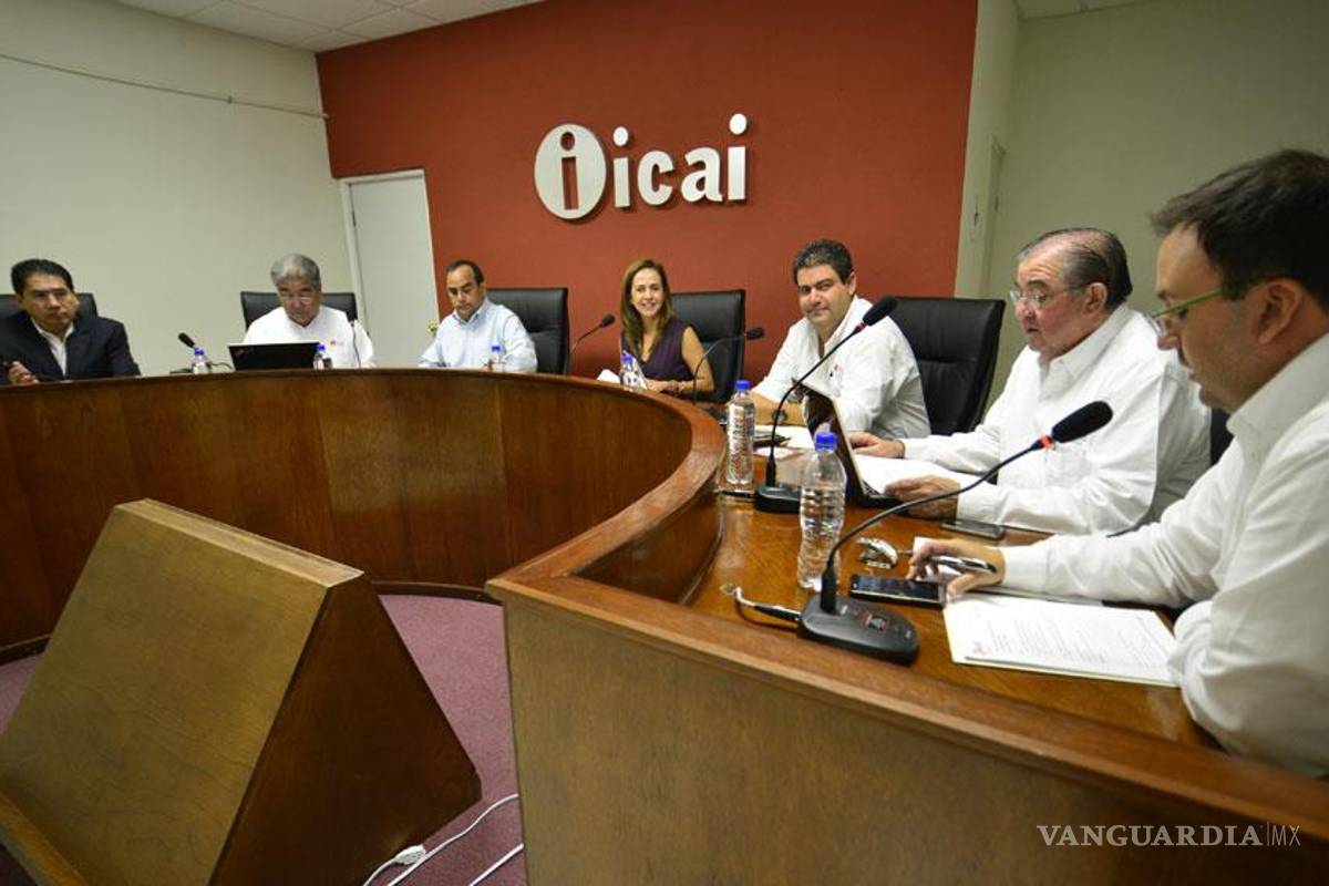 En Acuña, ICAI certifica a 15 maestros en materia de transparencia y acceso a la información