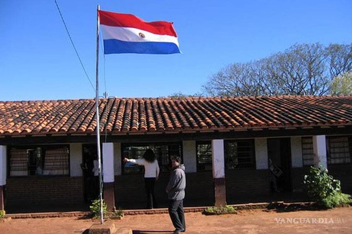 Docentes paraguayos contra enseñanza de inglés en lugar del guaraní