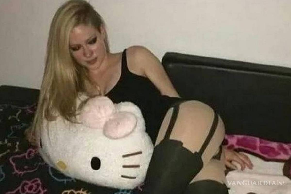 JLo y Avril Lavigne se unen a víctimas de 'hacker'