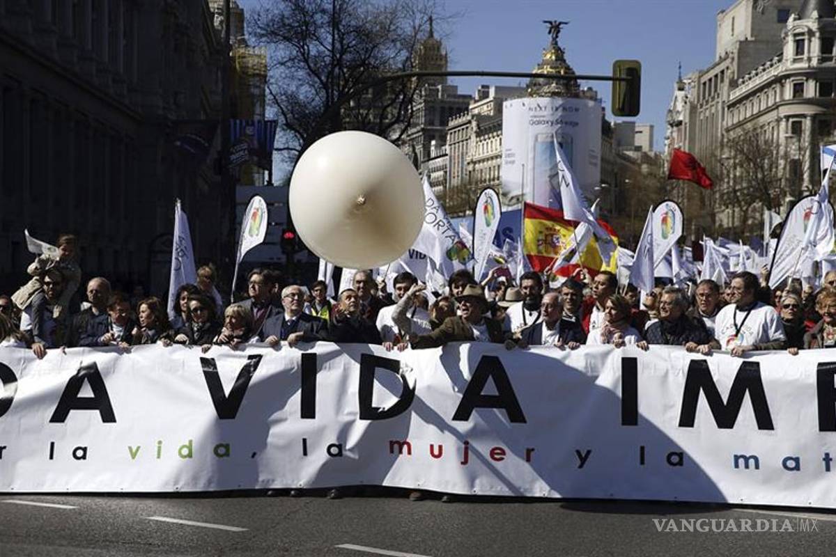 Miles de personas claman contra la reforma del aborto en Madrid