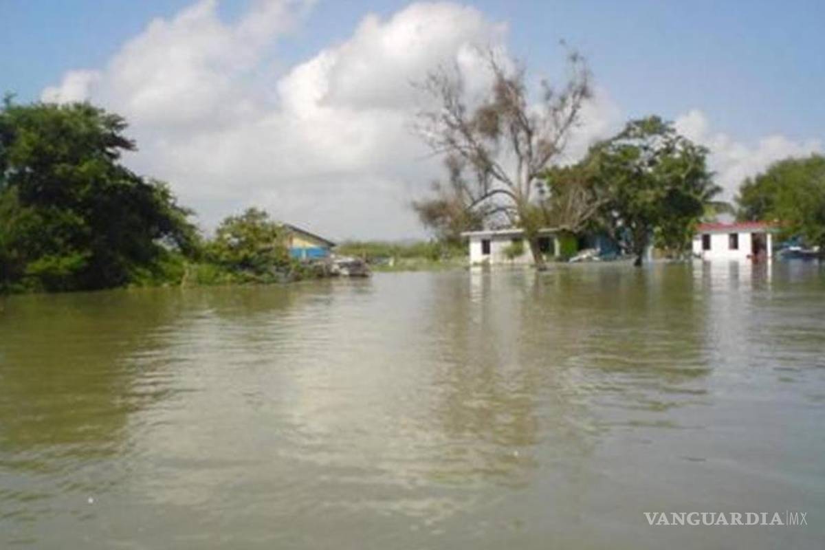 Se desborda río Tamesí y laguna de Champayán