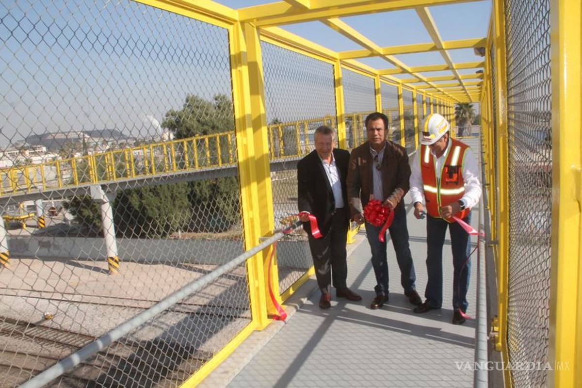 FERROMEX aporta puente peatonal a Torreón