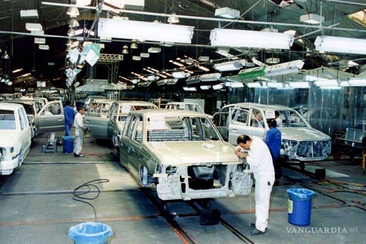 Comienza Mazda producción en México; se instala en Salamanca