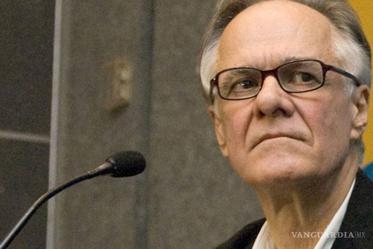 &quot;Estoy feliz de ver quebrada a España&quot;: Fernando Vallejo