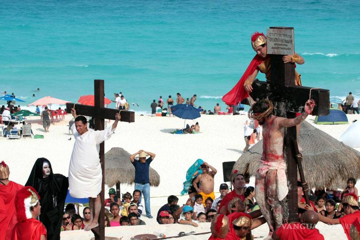 Tradición y fe adornan la Semana Santa mexicana