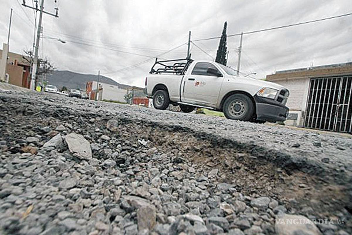 Pemex dona asfalto y combustible a Ramos Arizpe