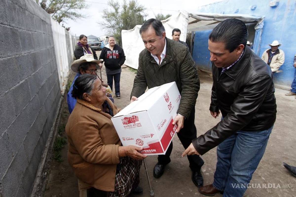 Llevan ayuda al ejido Mesillas