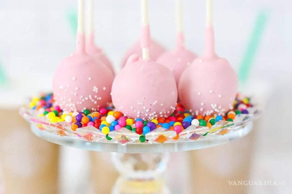 Saltillo: Starbucks celebra el Día del Niño con una dulce promoción