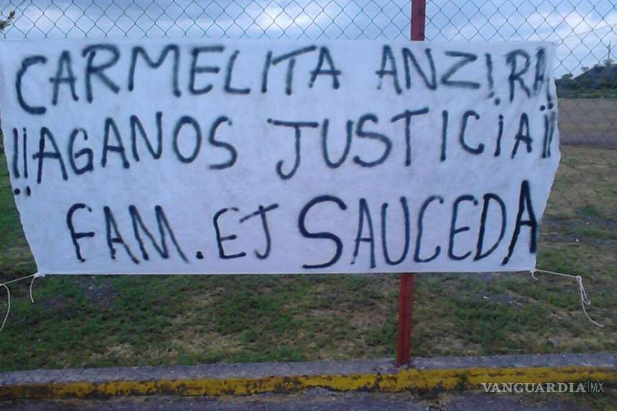 Reinstalan plantón ejidatarios frente a oficinas de minera en Palaú