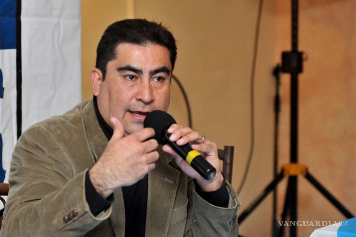 Eduardo Pacheco confía que derogarán iniciativa del matrimonio homosexual