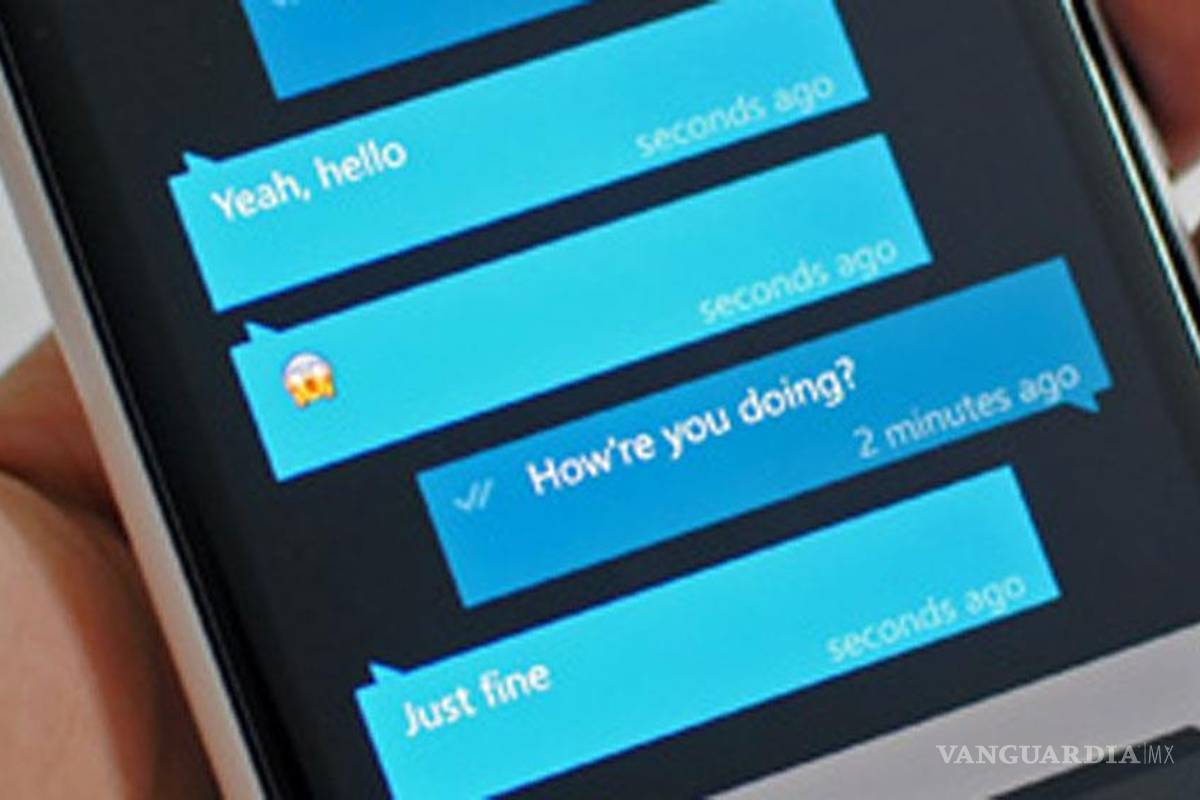 Descubre infidelidad de su esposa en Whatsapp; la mata a machetazos