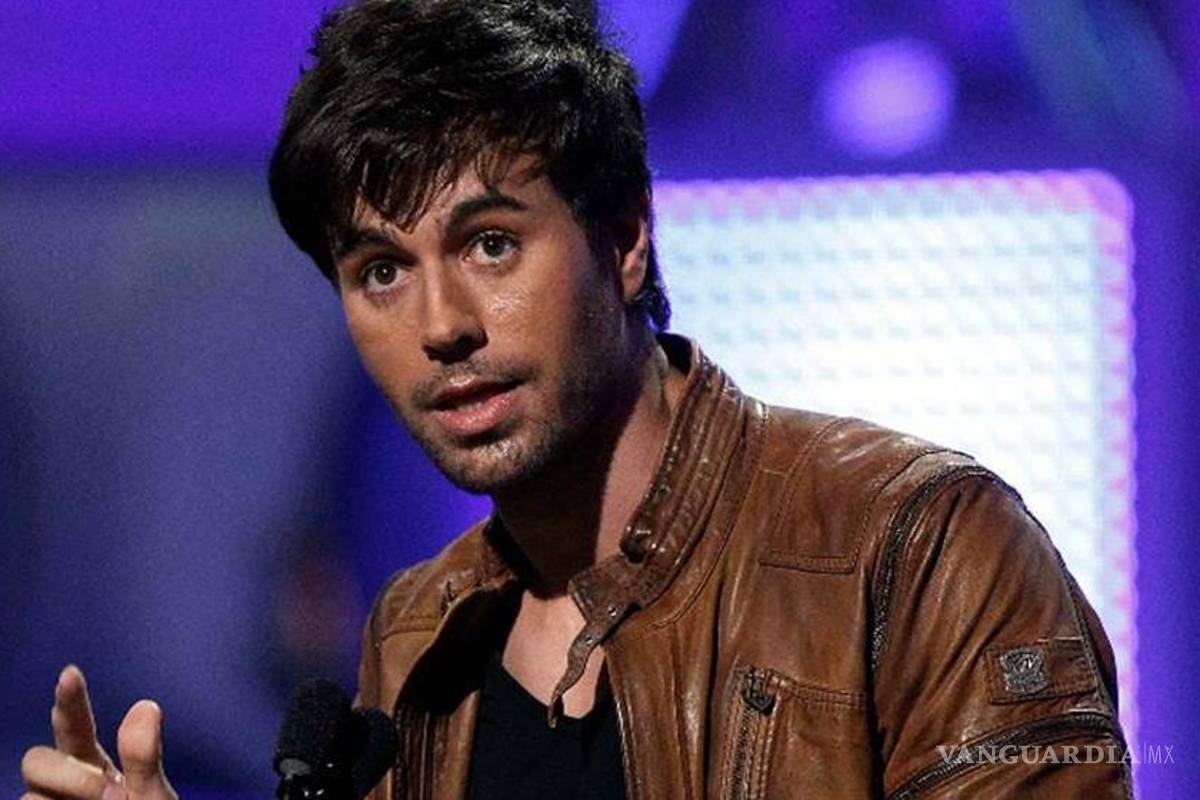 Enrique Iglesias se siente afortunado en el amor