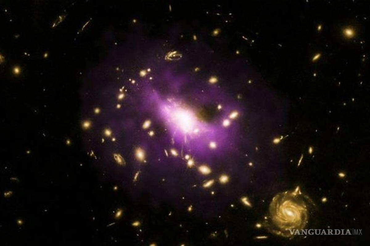 NASA revela un poderoso agujero negro supermasivo