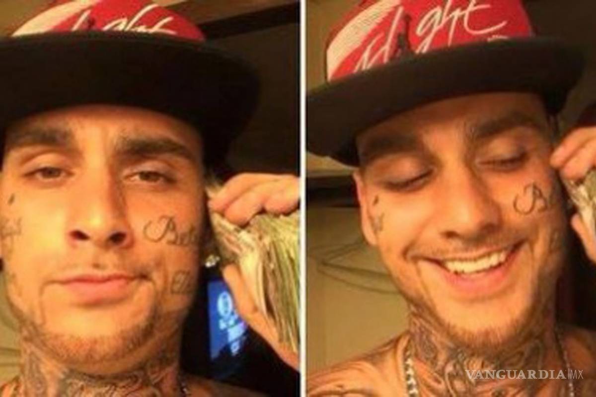 Roban un banco, se toman selfies con el dinero y los arrestan