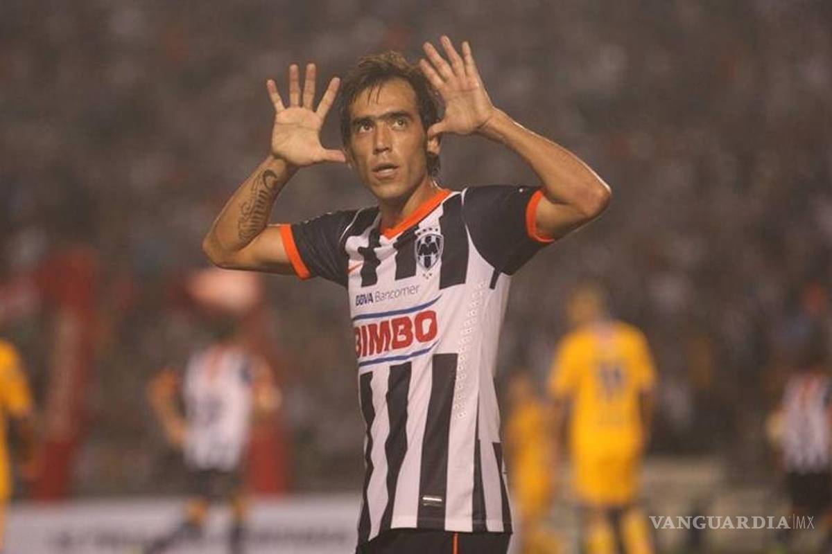 FMF multa a Rayados por festejos de jugadores