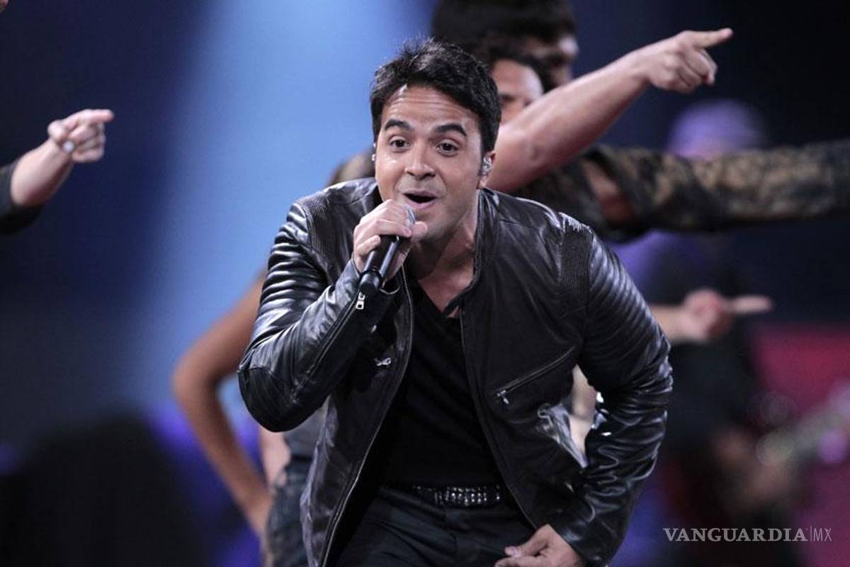 Luis Fonsi estrena su segundo sencillo "Llegaste tú"