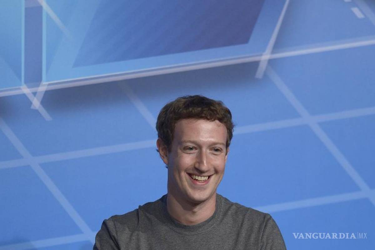 Mark Zuckerberg dice por qué compró WhatsApp