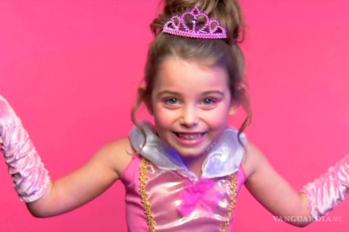 Lanzan polémica campaña con niñas 'indignadas' por la discriminación sexual