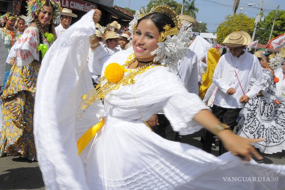 Pollera panameña, el más bello traje del mundo
