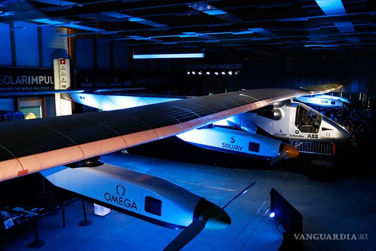 Avión solar arrancará mañana histórico vuelo alrededor del mundo