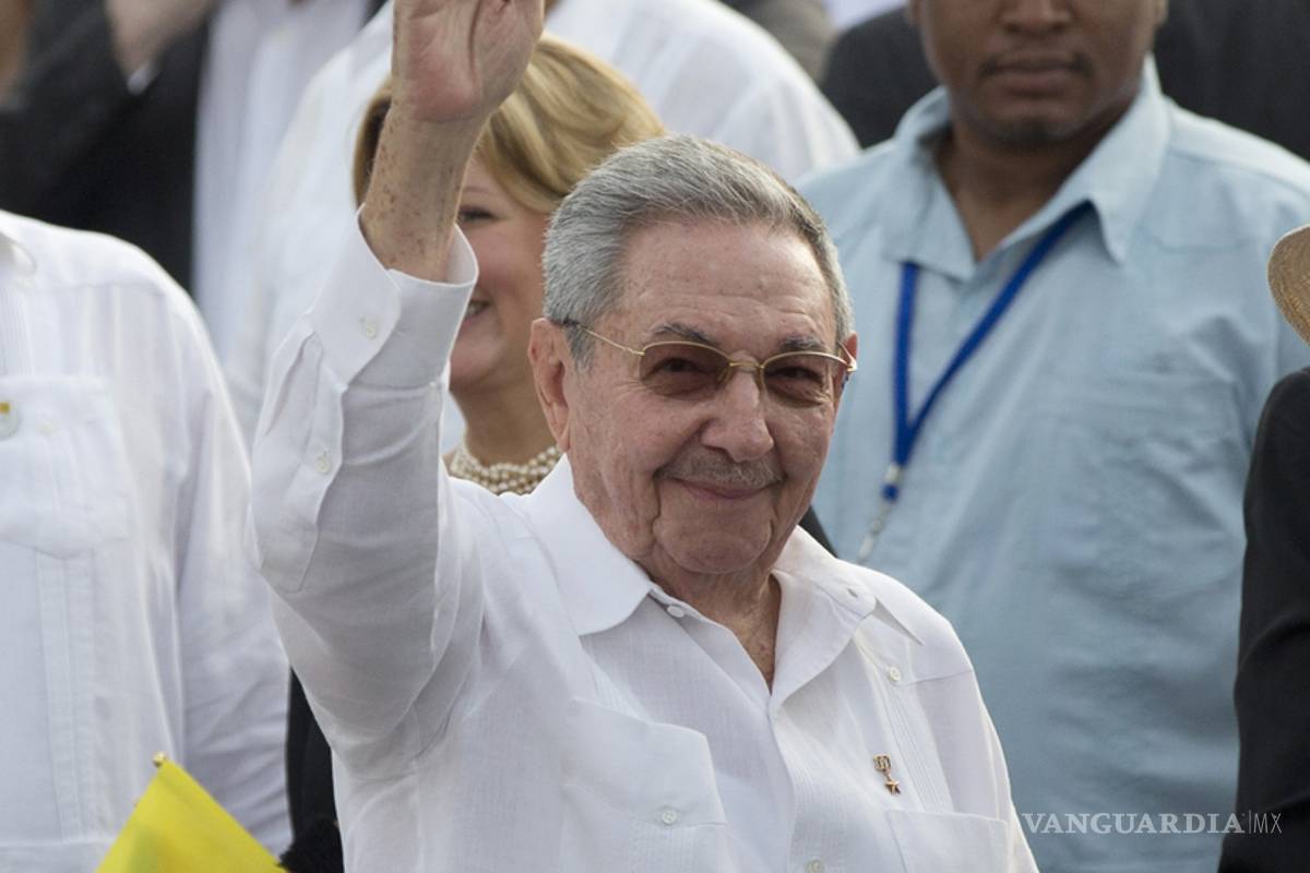 Llega Raúl Castro a Nueva York para histórica intervención ante ONU