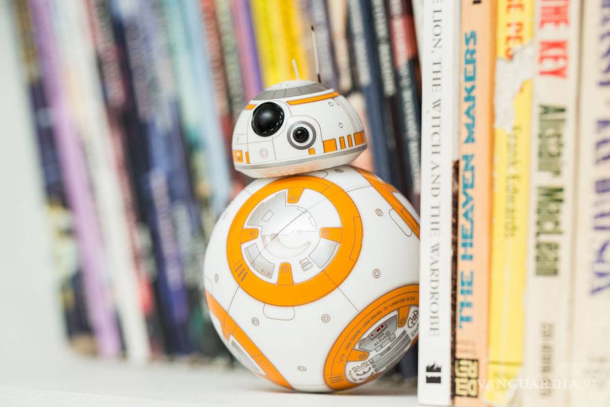 BB-8, el nuevo androide de Star Wars, es el gadget más buscado