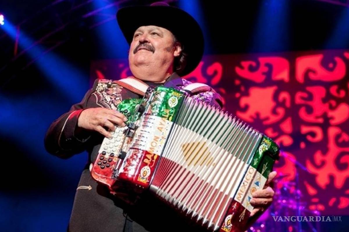 Ramón Ayala celebra 50 años de carrera musical