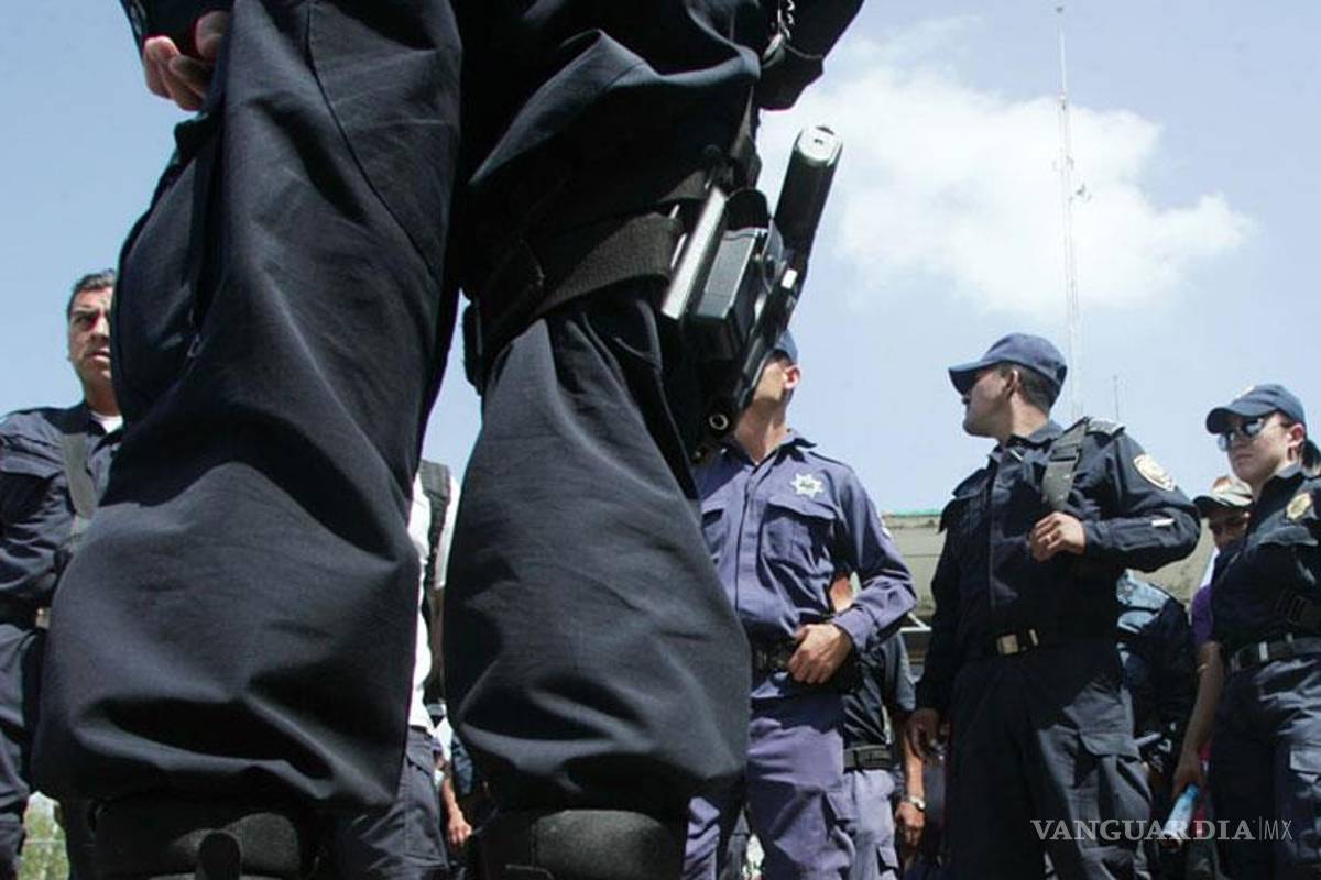 En arresto, policías de Piedras Negras lesionan a hombre y agreden a su hija