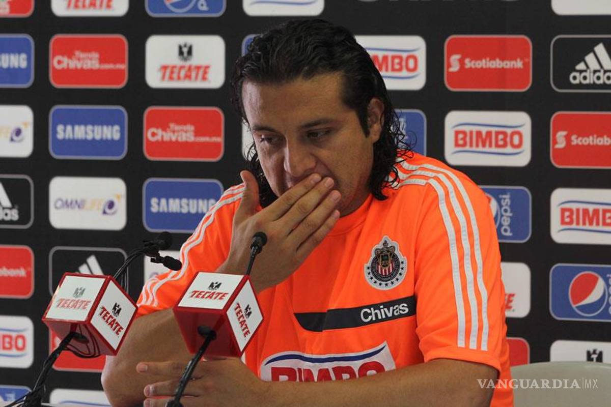 Héctor Reynoso pide una limpia en Chivas