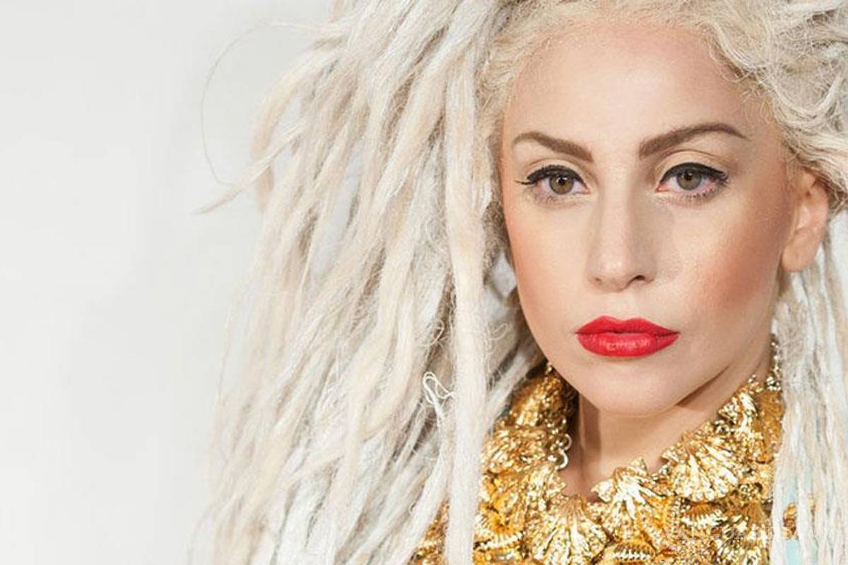 Hospitalizan a Lady Gaga por mal de altura