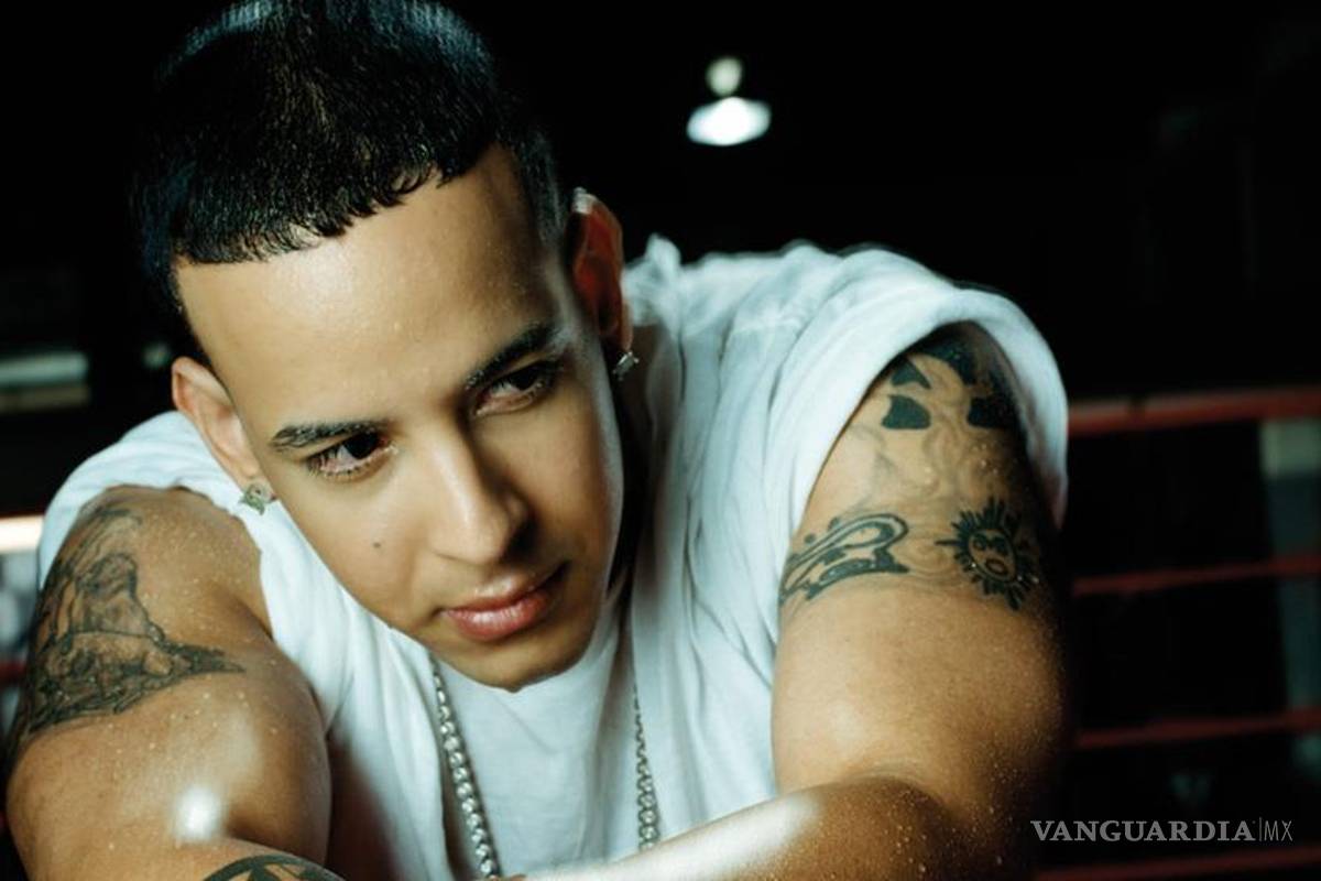 Daddy Yankee acepta que es gay