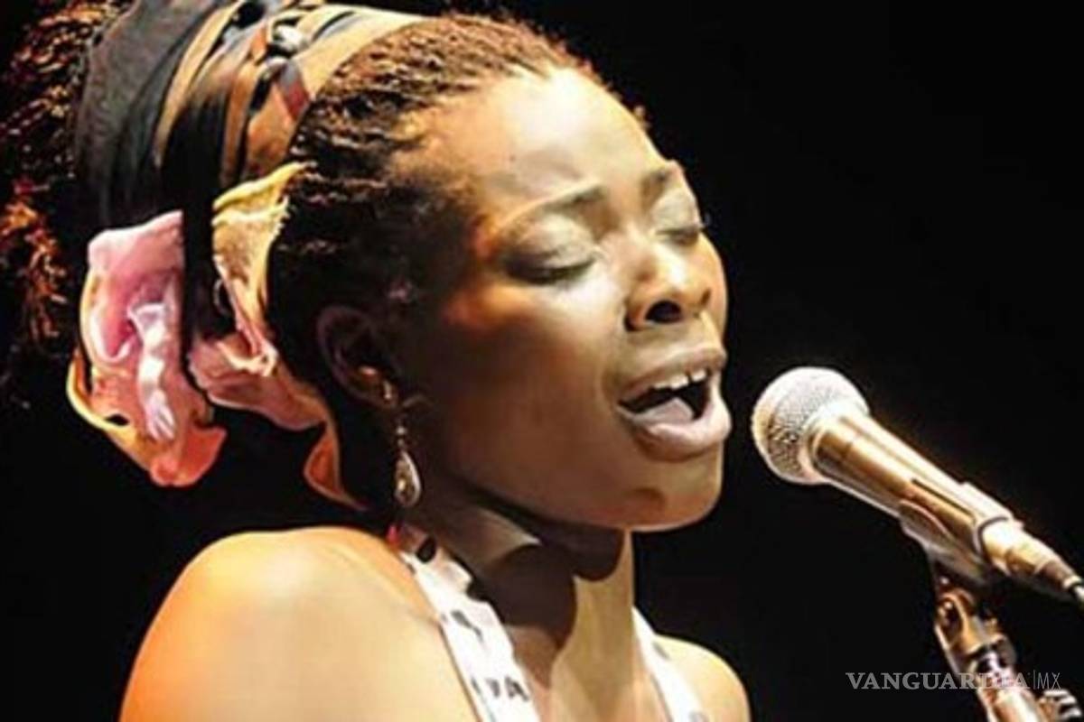 Encuentre Buika una "enorme paz" en Miami, su nuevo hogar