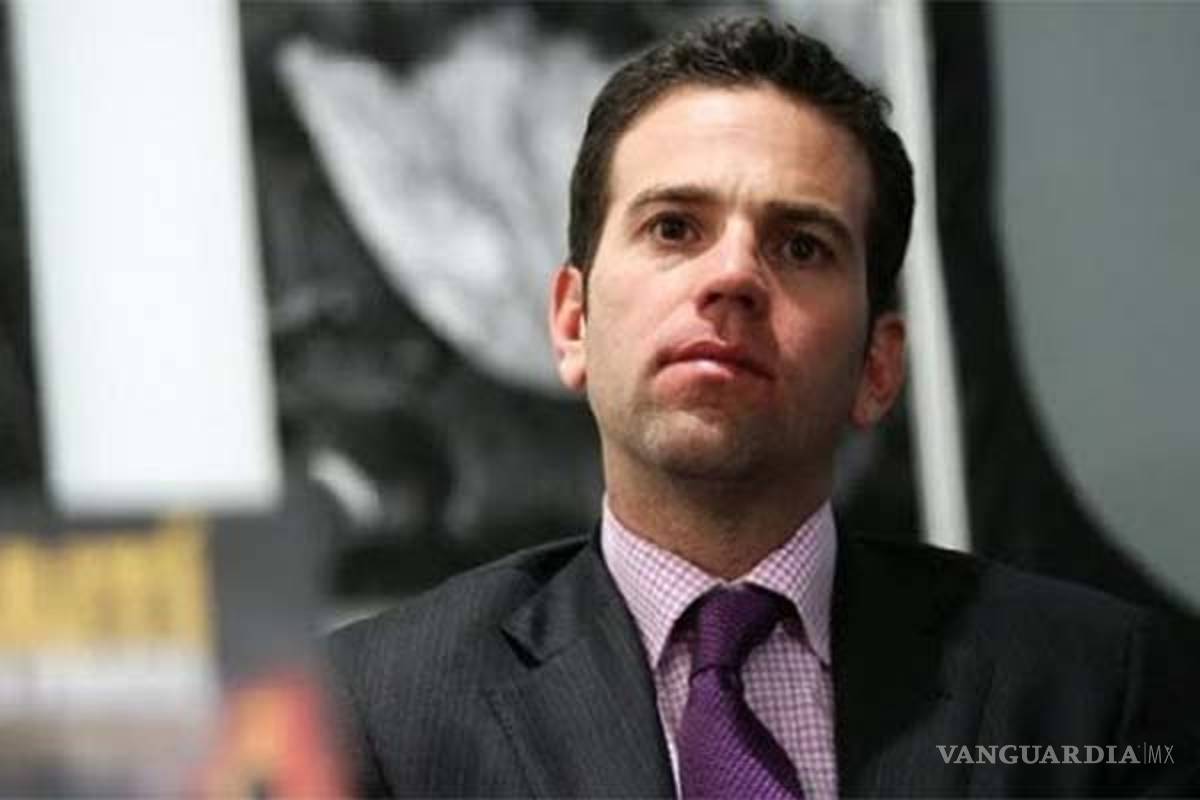 A los gobiernos les vale madres la muerte de un periodista: Loret de Mola