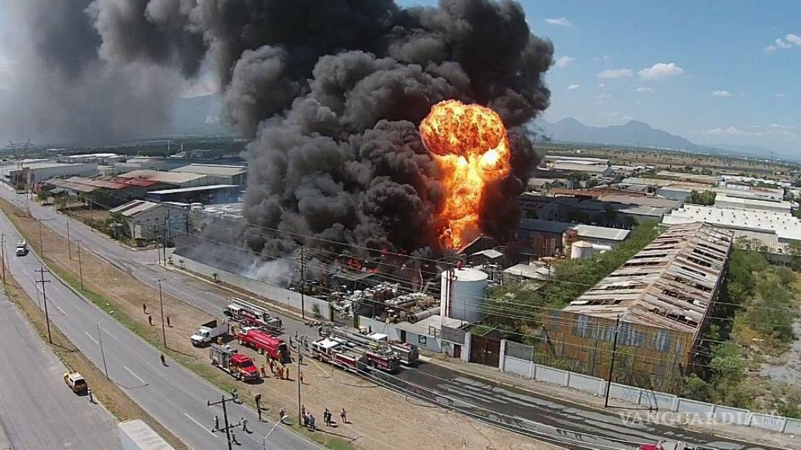 Incendio en fábrica de Nuevo León deja 14 lesionados