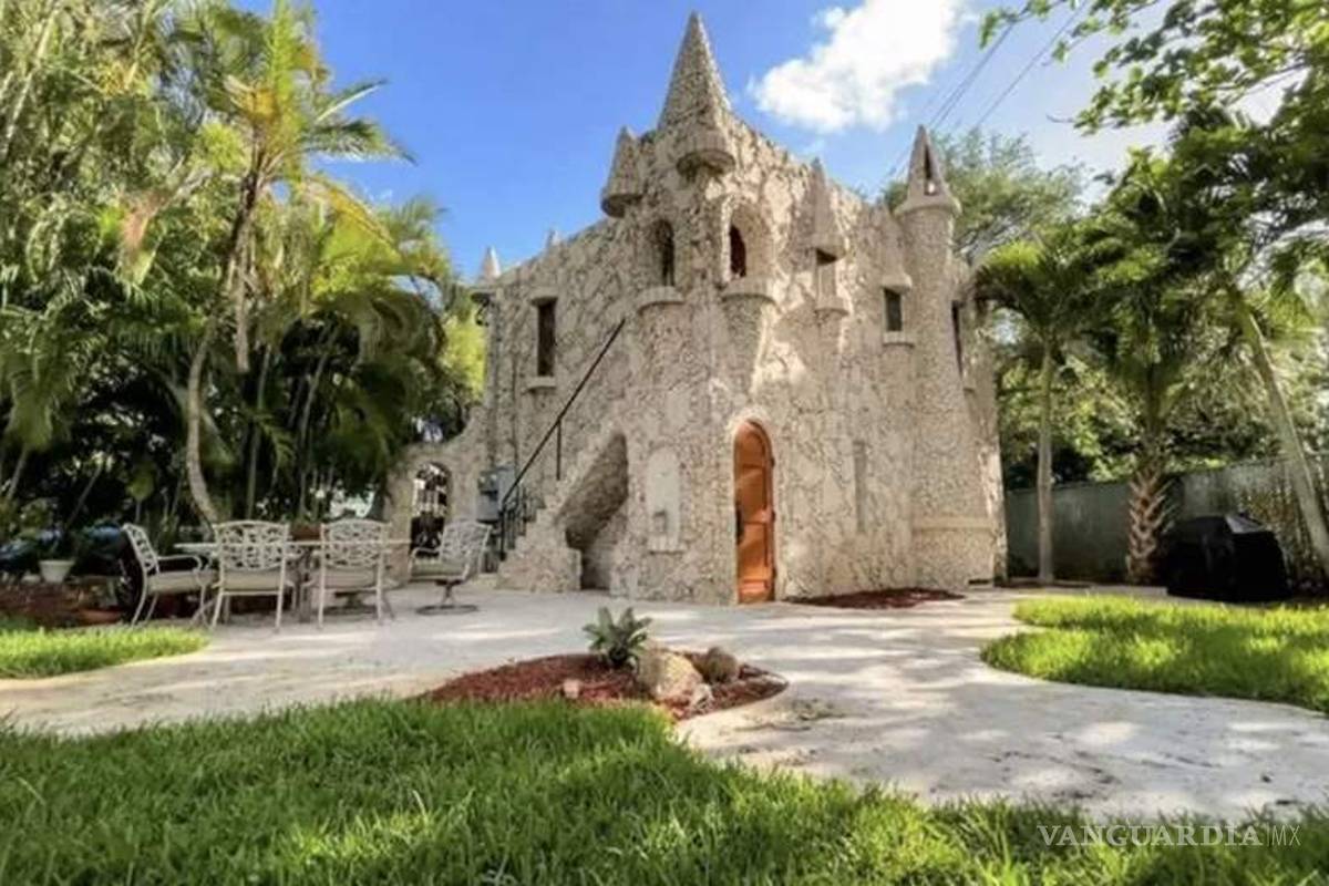 Ponen a la venta un diminuto castillo de casi 100 años en Florida