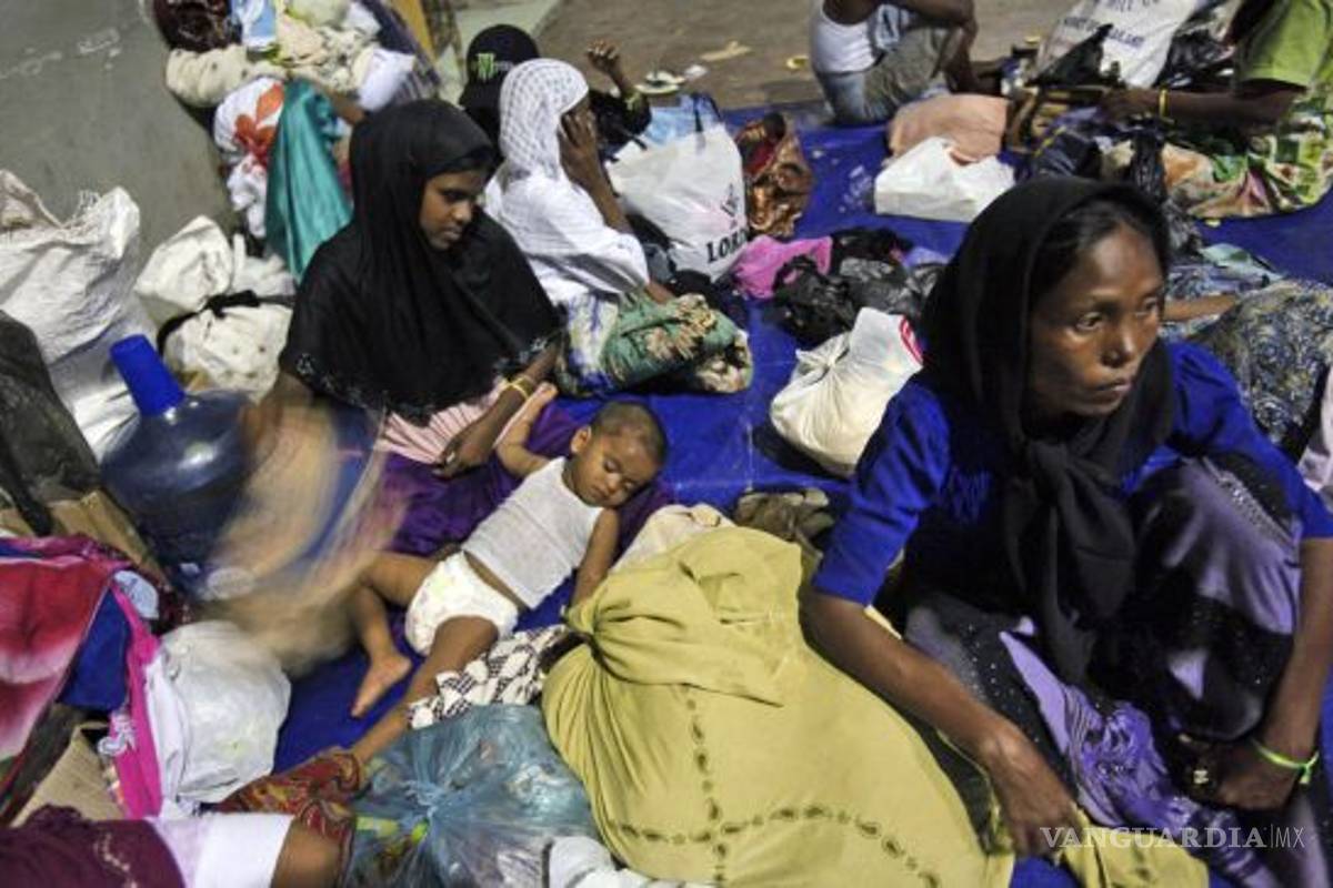 Alerta ONU: violencia en Birmania hace huir a 60,000 rohingya hacia Bangladesh