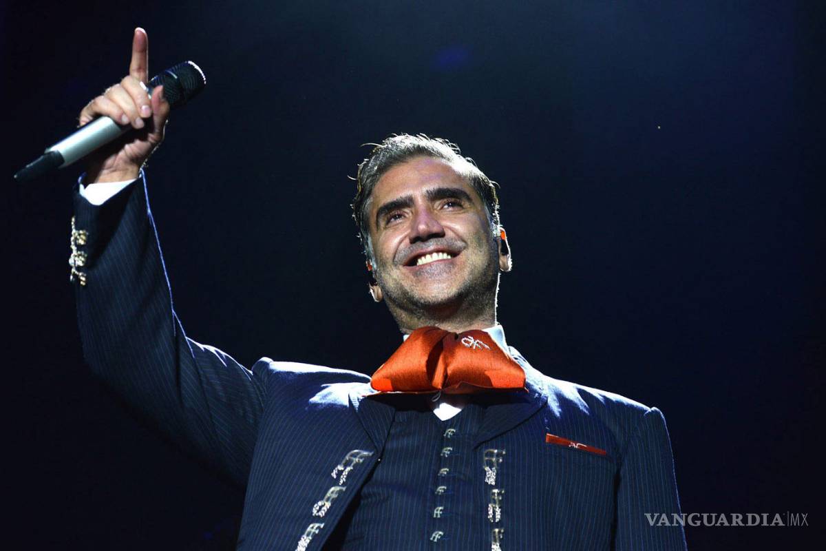 Alejandro Fernández está listo para enamorar a Saltillo