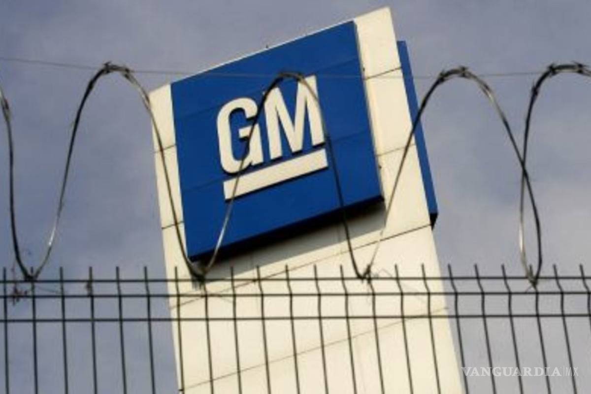 Escasez de semiconductores eléctricos a nivel mundial provoca paro en GM y Audi